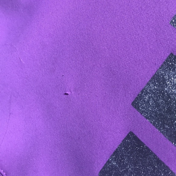 light purple adidas sweatshirt - Picture 3 of 4